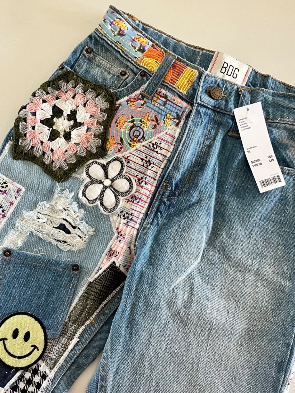 BDG Urban Outfitters Patchwork Jeans Size 24 New With tags NWT Hippie Bohemian - Picture 9 of 10